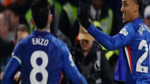 潘德夫一球成名，北马其顿虽败亦壮